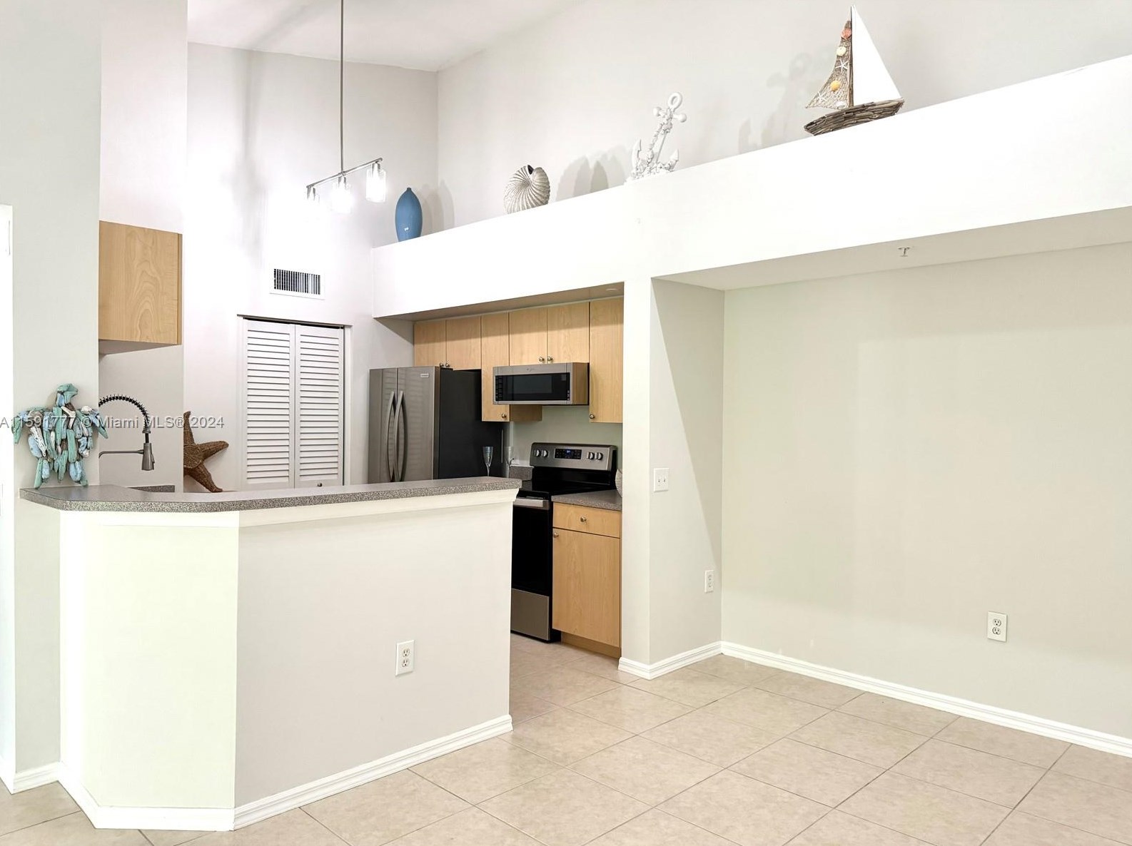 1020 Villa Cir #1020, Boynton Beach, FL 33435