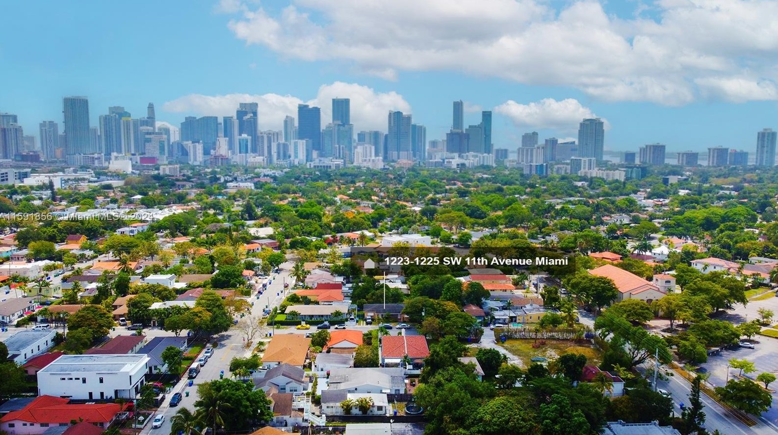 1225 11th Ave, Miami, FL 33129-1822