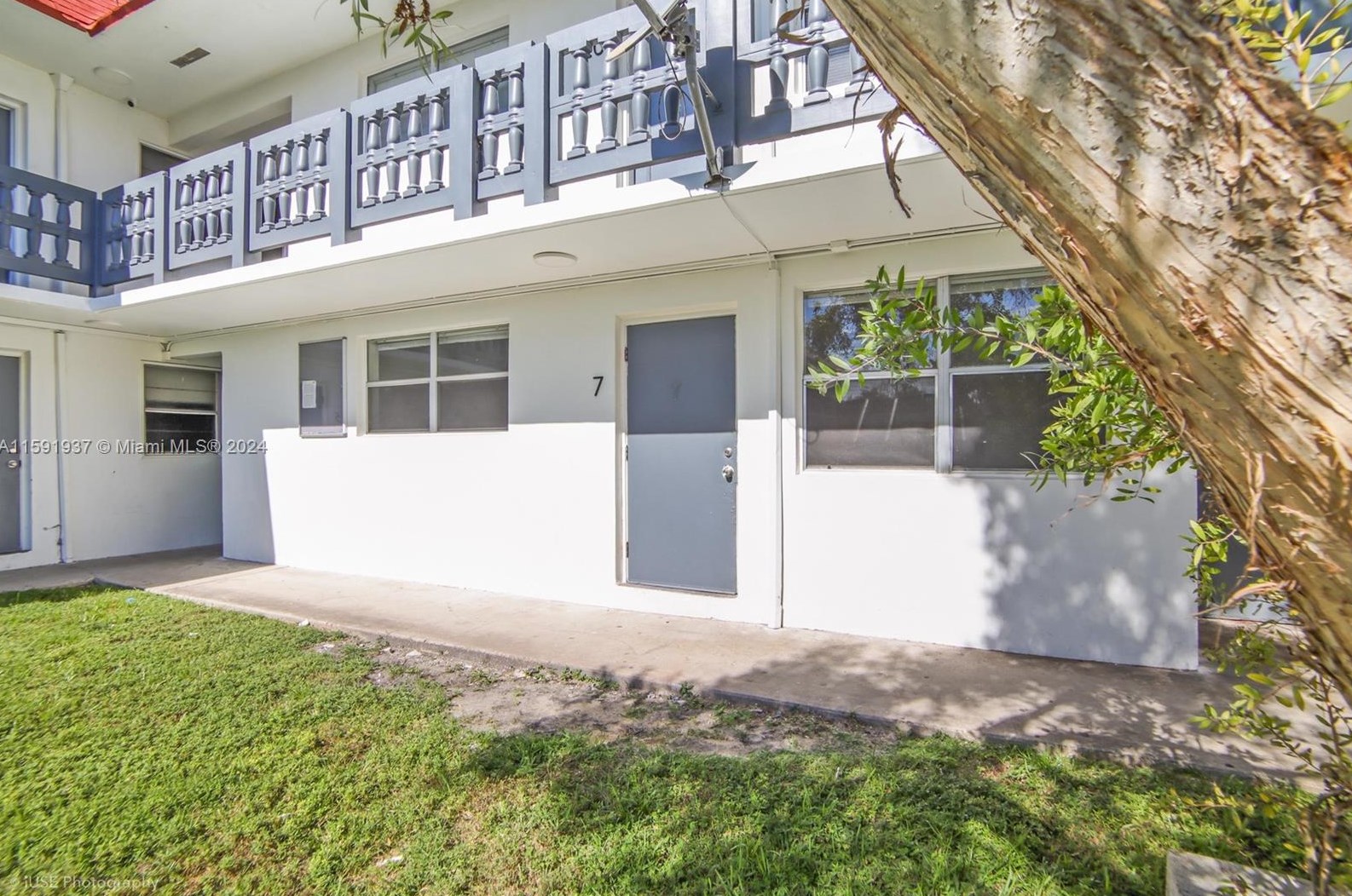 111 Nw 152nd St #16, Miami, FL 33169