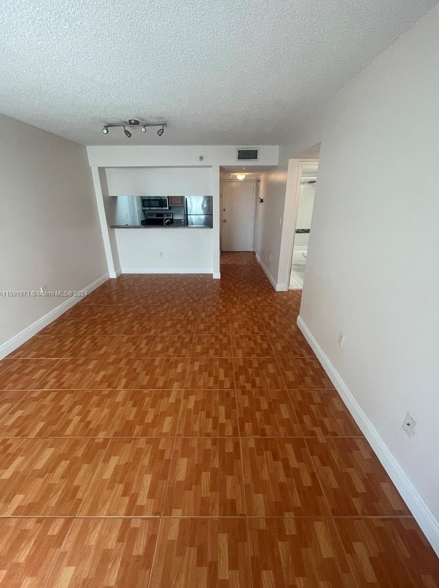 800 N Miami Ave #e-407, Miami, FL