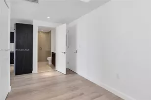 45 SW 9th St, Miami, FL 33130 - Photo 34