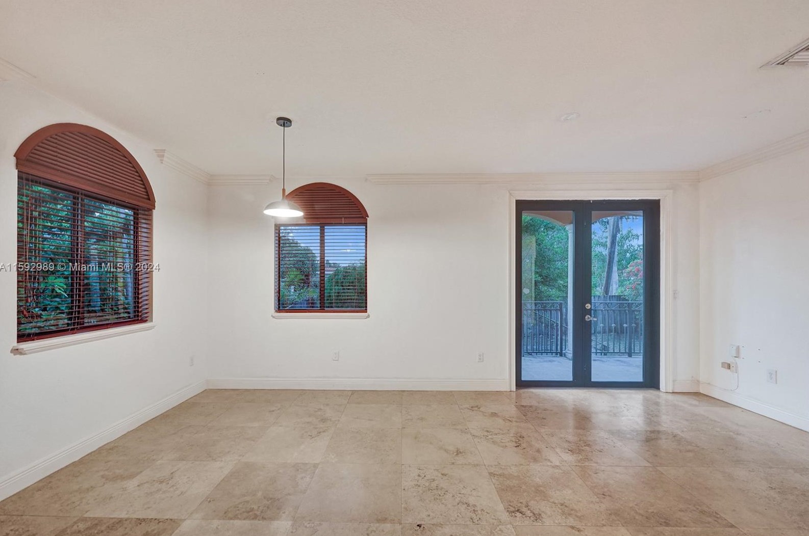 1411 Normandy Dr, Miami FL 33141-3614 exterior