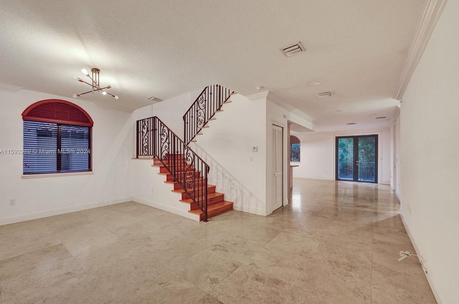 1411 Normandy Dr, Miami FL 33141-3614 exterior