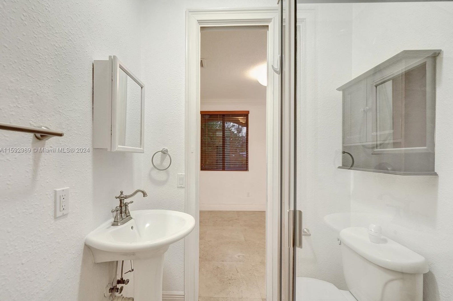 1411 Normandy Dr, Miami FL 33141-3614 exterior