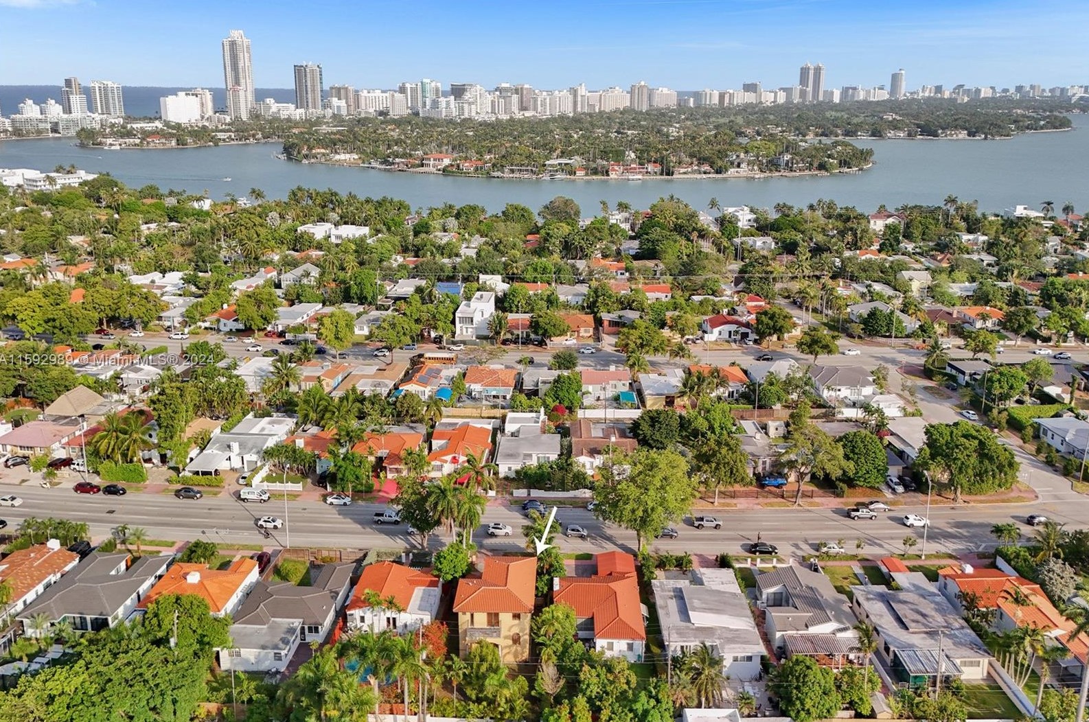 1411 Normandy Dr, Miami FL 33141-3614 exterior