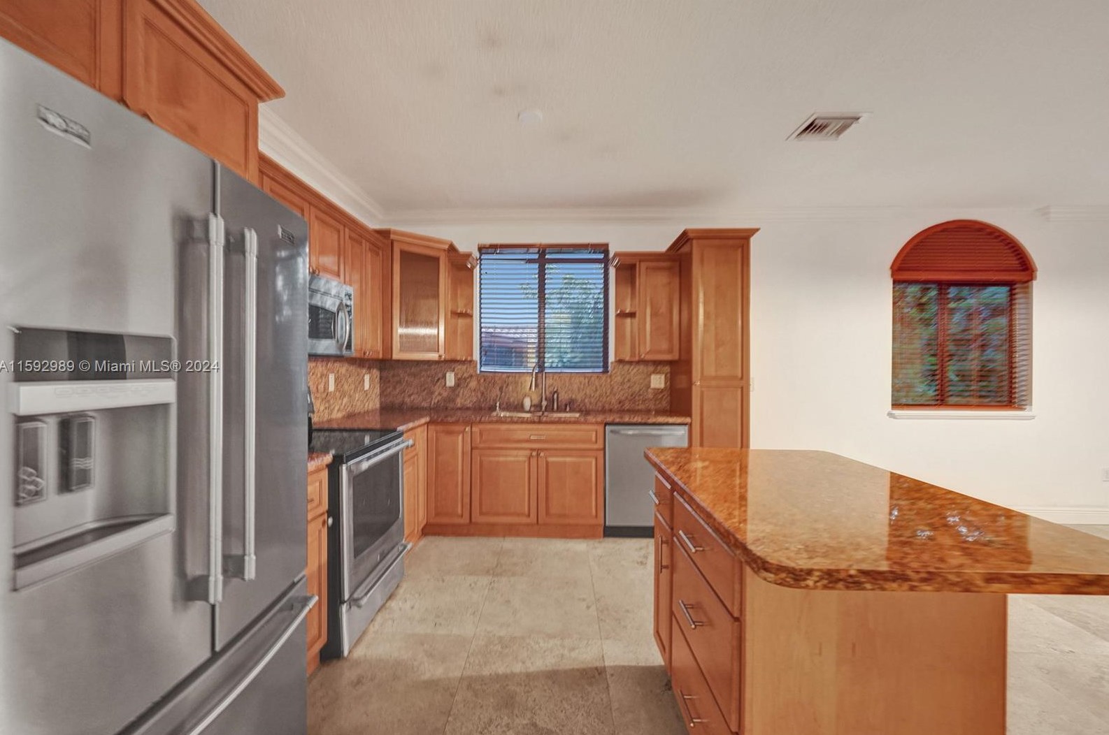 1411 Normandy Dr, Miami FL 33141-3614 exterior