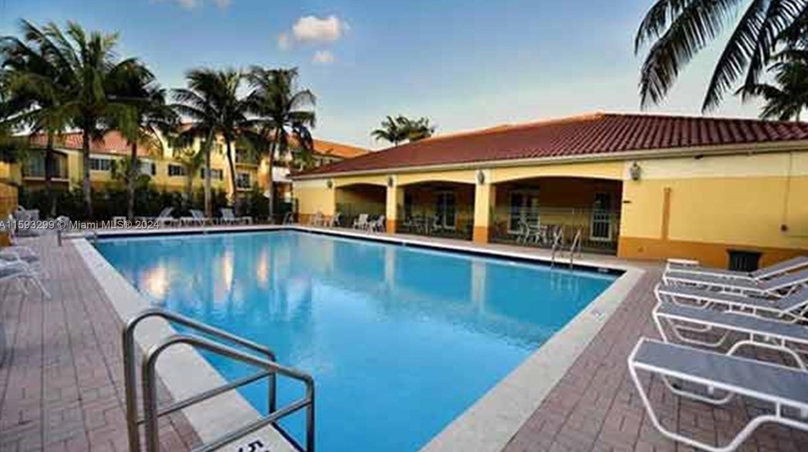 7240 Nw 114th Ave #103, Miami, FL 33178