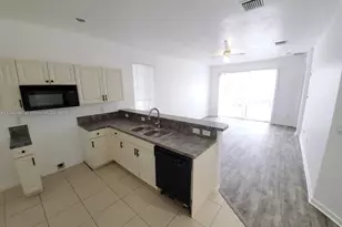 1945 Marsh Harbor Dr, Riviera Beach, FL 33404 - Photo 8