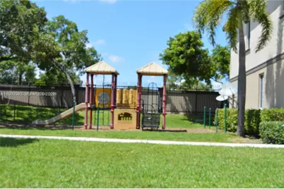 1945 Marsh Harbor Dr #1945, Riviera Beach, FL 33404 - Photo 34