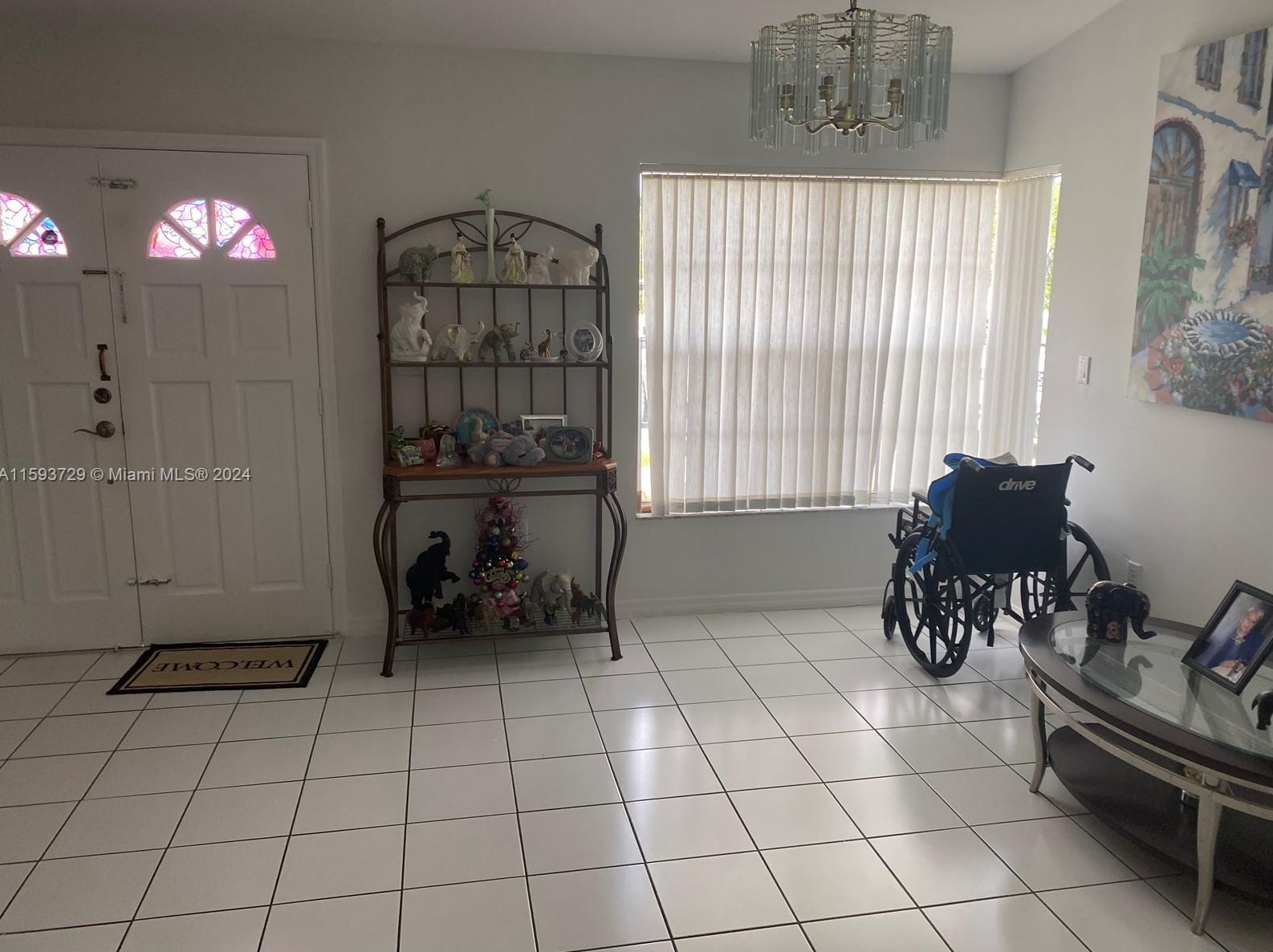 1938 137th Ct, Miami FL  33175-1092 exterior