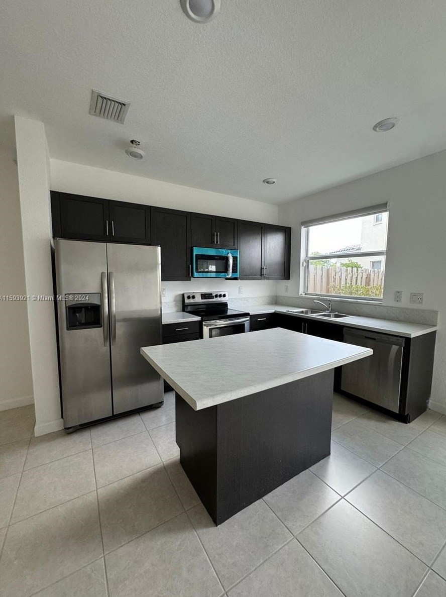 2686 15th St, Homestead FL  33035-2274 exterior