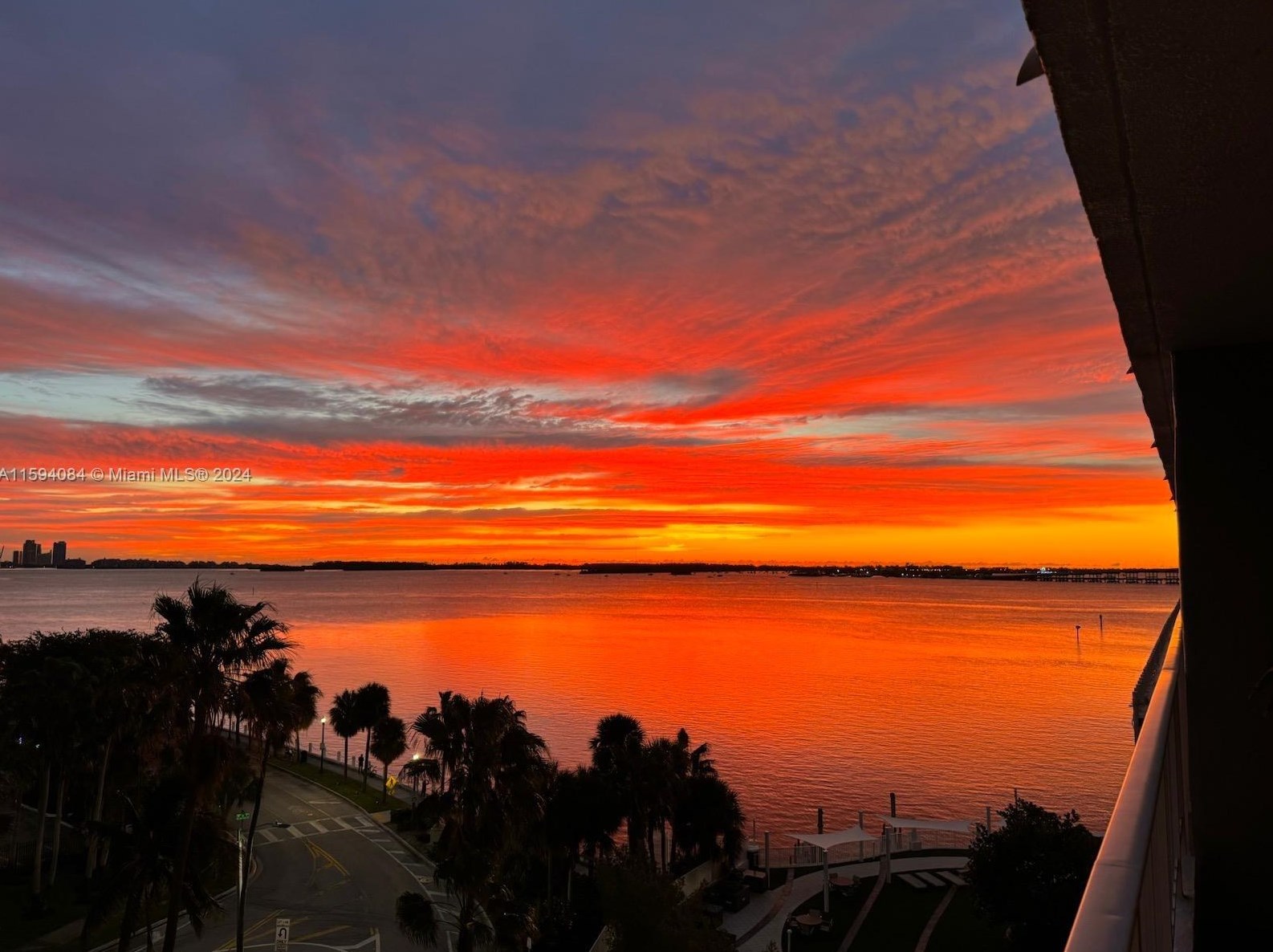 200 Se 15th Rd Apt 8h, Miami, FL
