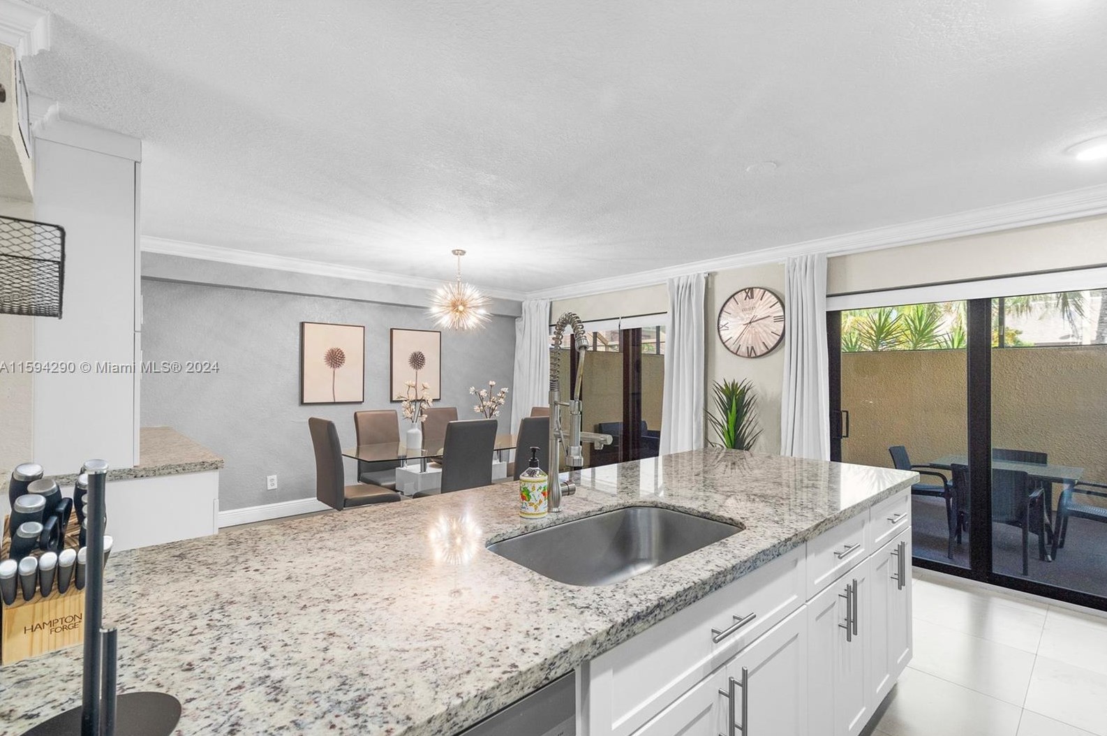 1361 Golfview Dr, Hollywood, FL 33026-3112