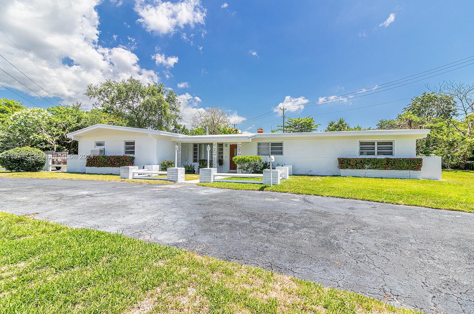 8145 128th St, Miami FL  33156-6150 exterior