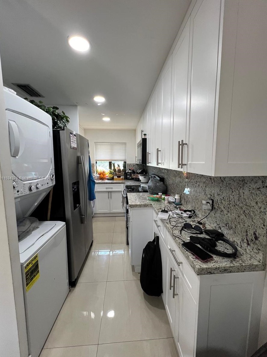50 28th St, Hialeah FL  33010-1712 exterior