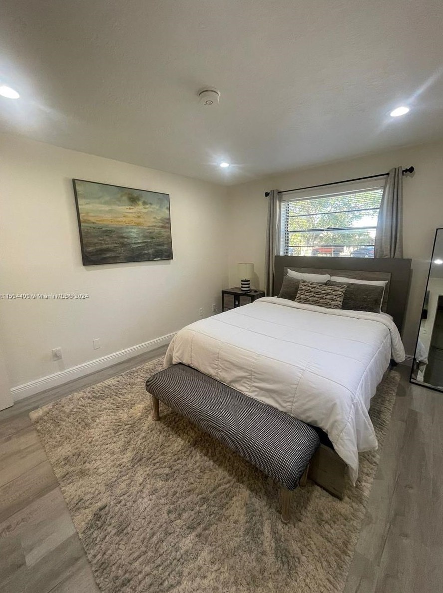 1736 16th Ct, Hollywood FL  33020-2808 exterior