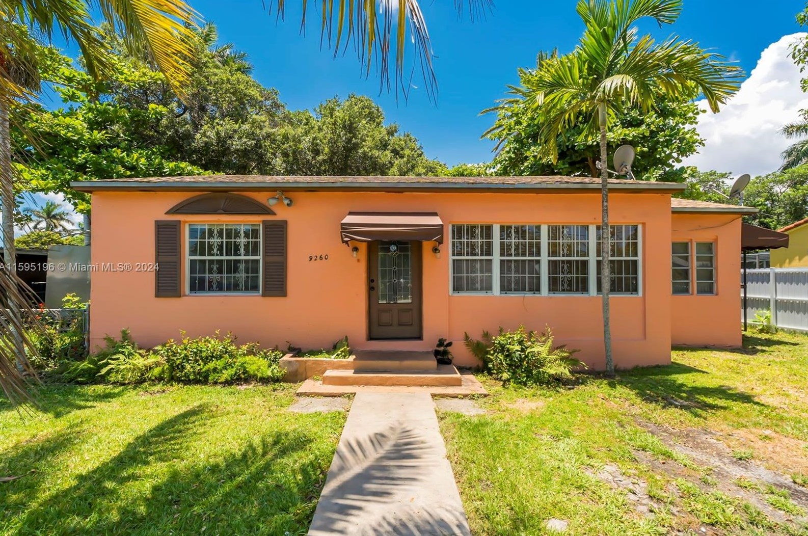 9260 Little River Blvd, Miami, FL 33147-3267