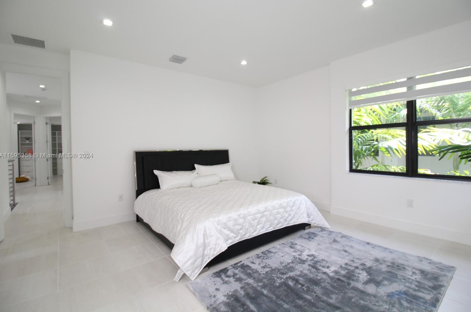 8208 44 Ter, Miami FL 33185 exterior