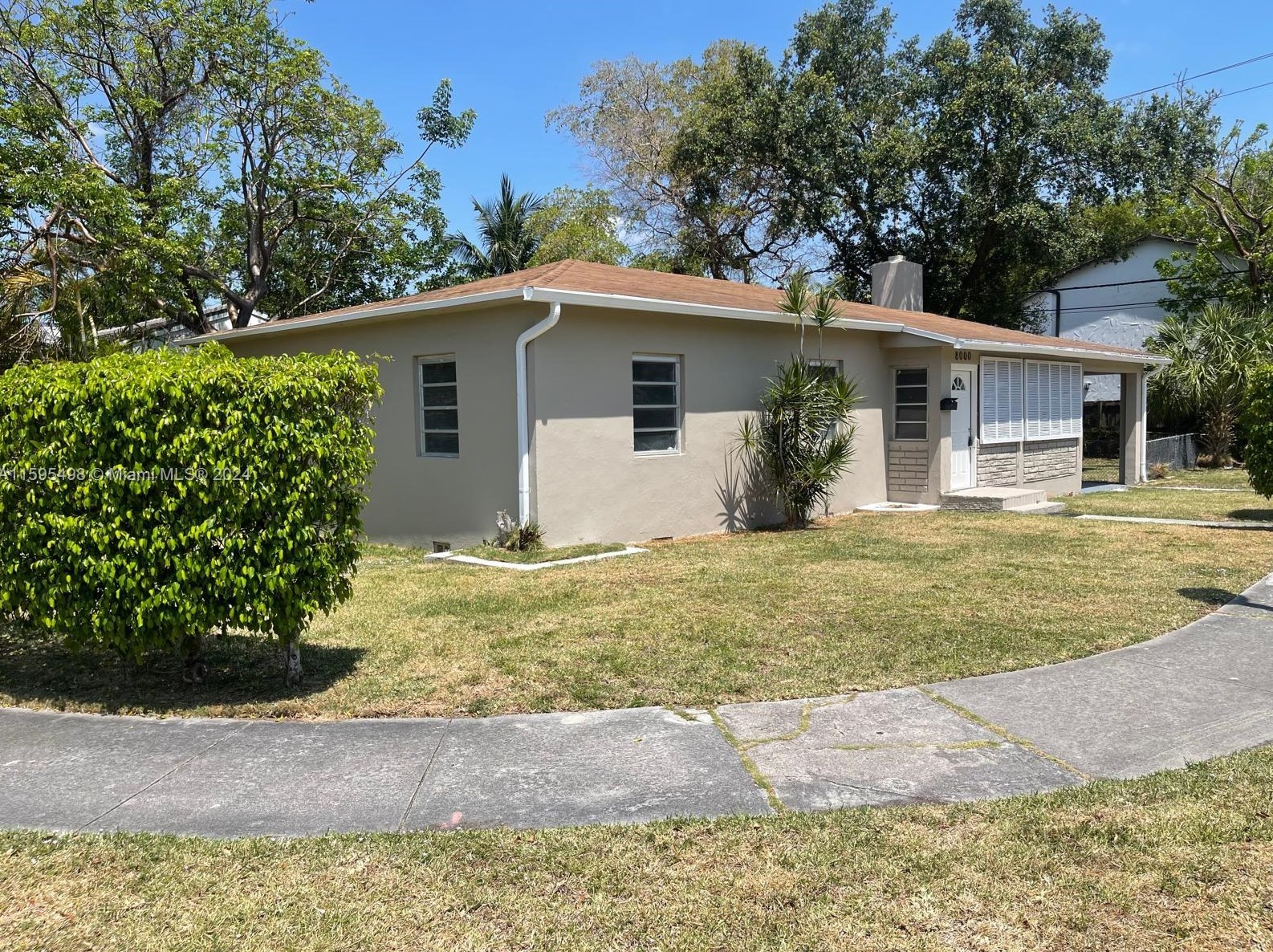 8000 8th Ct, Miami, FL 33138-4607