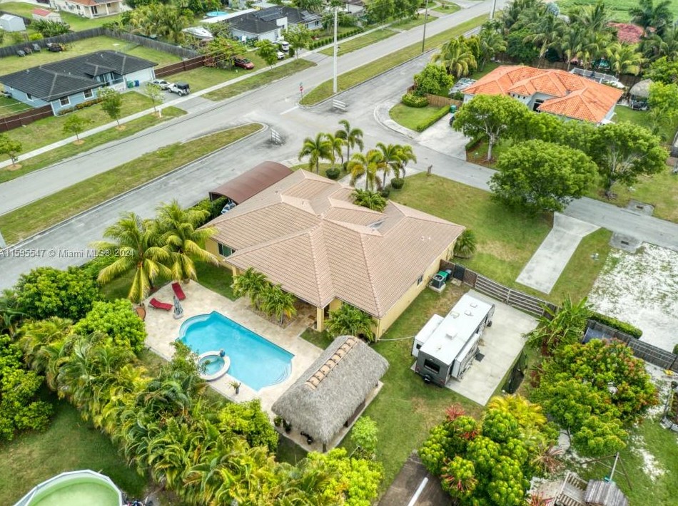 32002 204th Ct, Homestead, FL 33030-2656