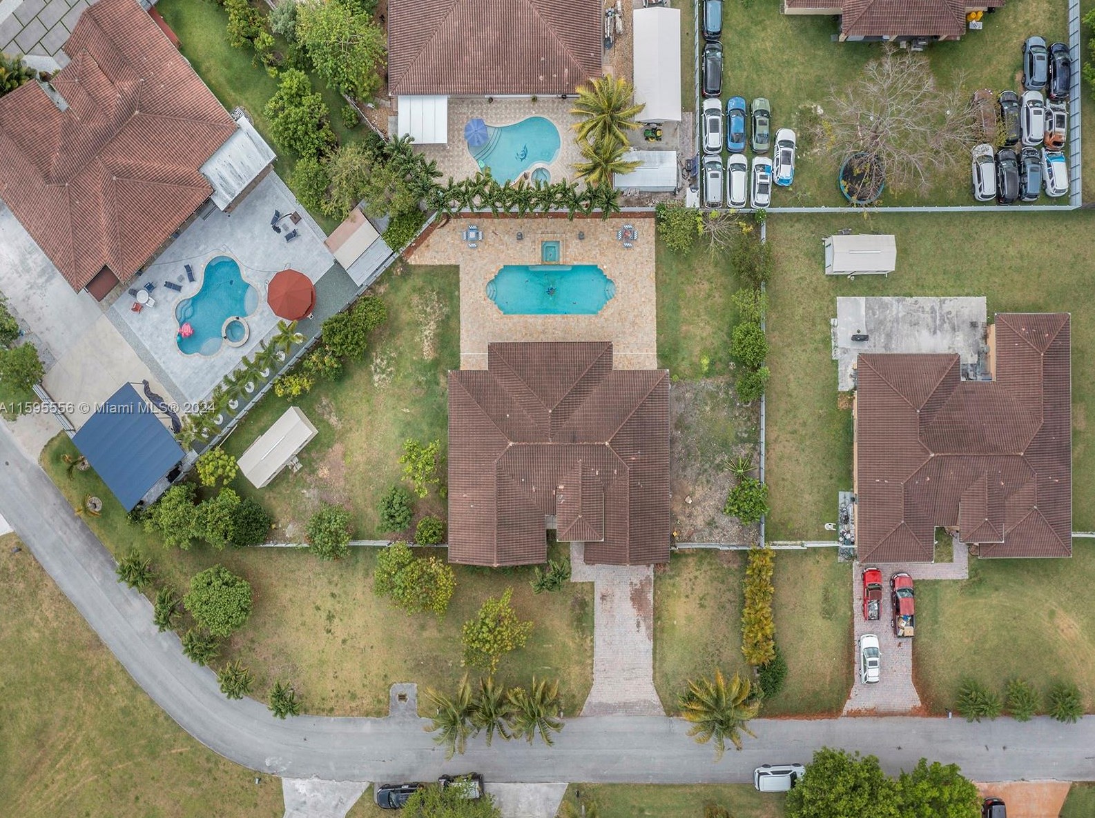 27702 152nd Ct, Homestead, FL 33032-7247