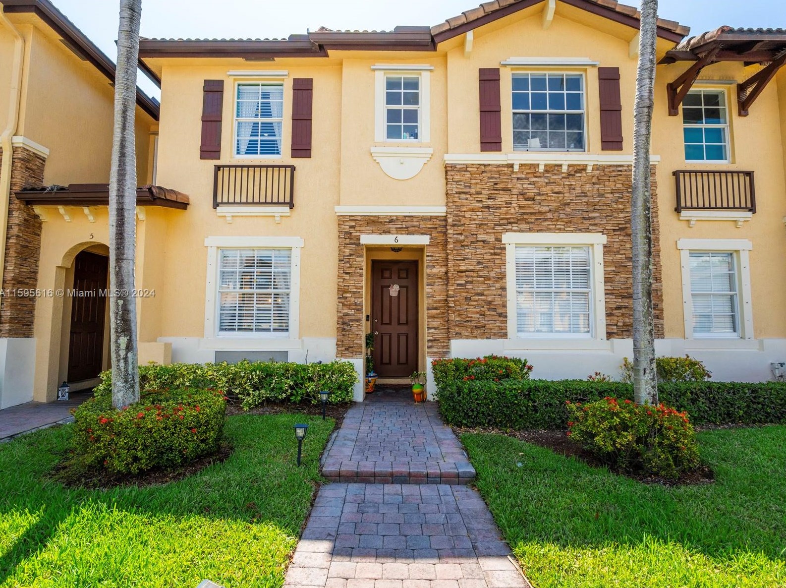 9237 227th St, Miami, FL 33190-1830