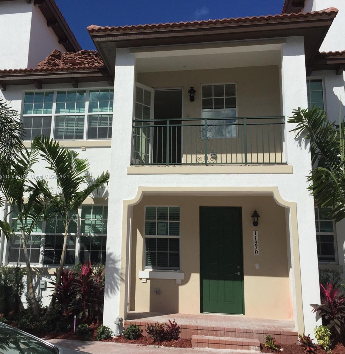 11970 27th Ct, Hollywood, FL 33025-0782