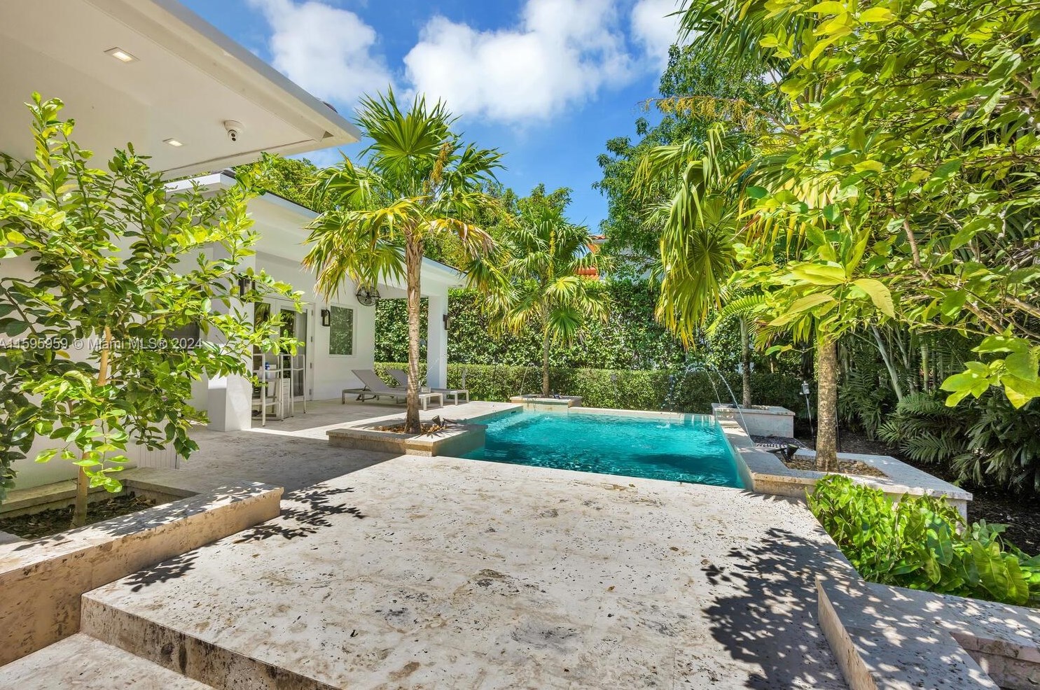 1534 Sarria Ave, Miami, FL 33146-1055