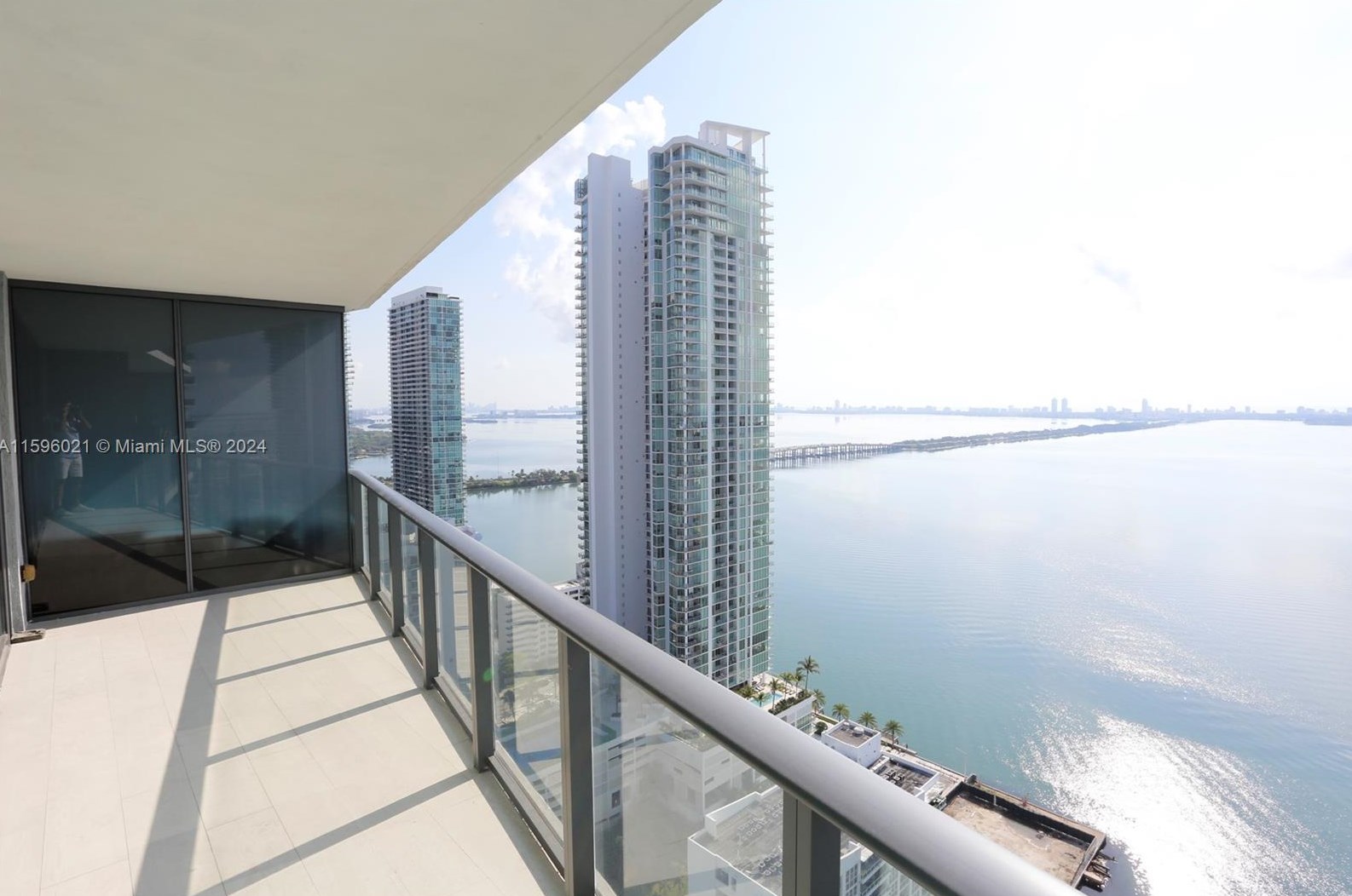 460 Ne 28th St #3404, Miami, FL 33137