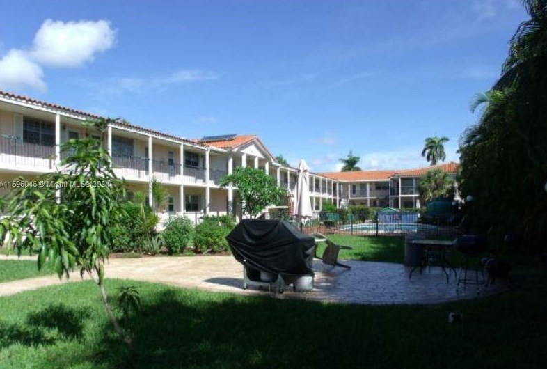 1431 14th Ave, Hollywood, FL 33020-6502