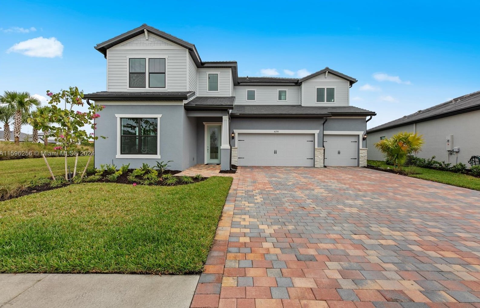4298 Washington Ave, Ave Maria, FL 34142-2935
