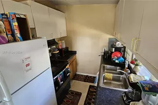 155 NW 30th Terrace, Fort Lauderdale, FL 33311 - Photo 6