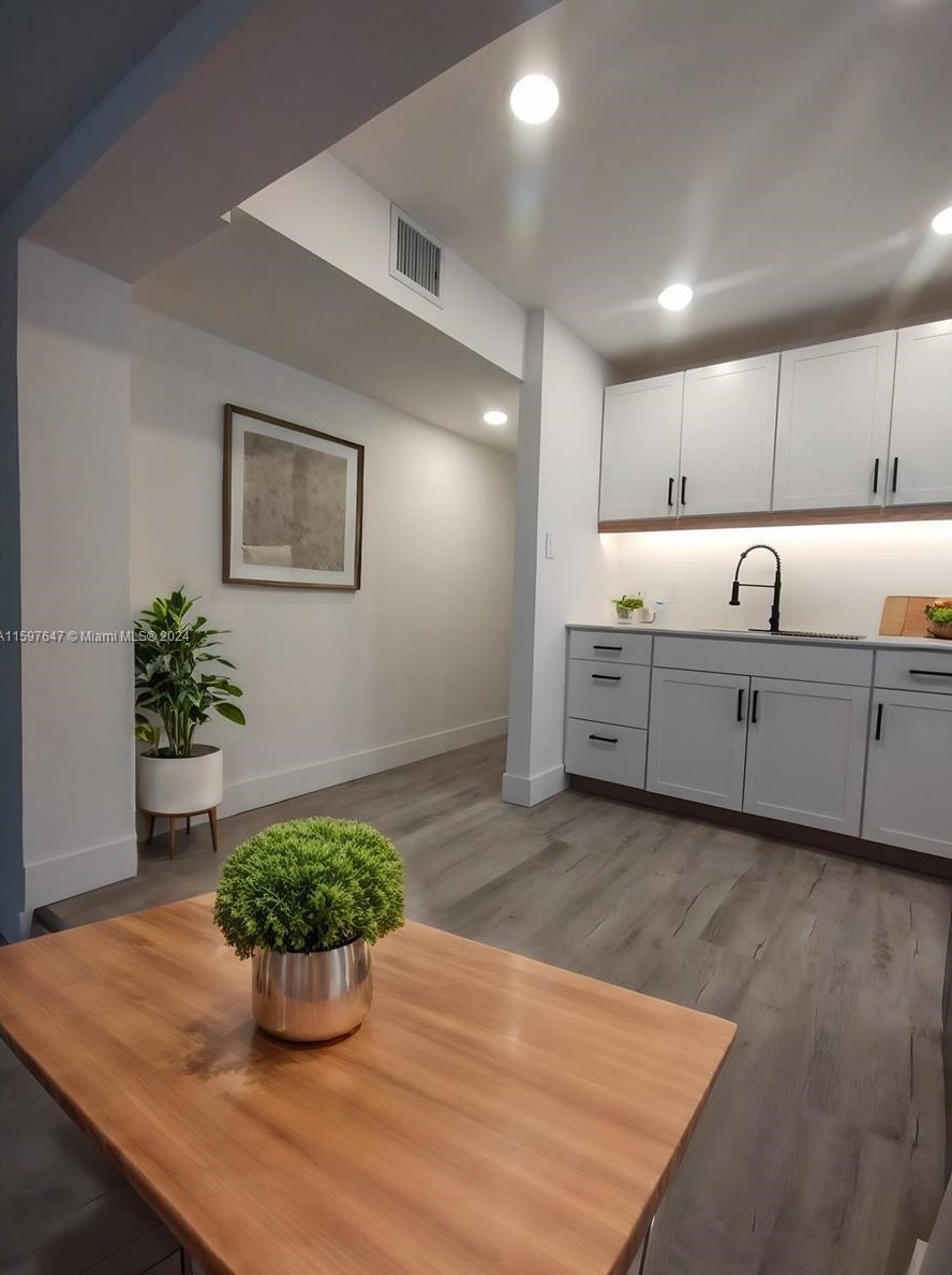 240 Palm Dr, Boynton Beach, FL 33435-7414