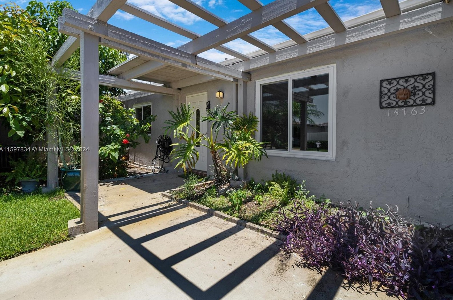 14763 Wildflower Ln, Delray Beach, FL 33446-1629