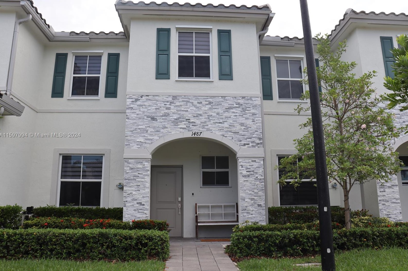 1487 26th Ter, Homestead, FL 33035-7036