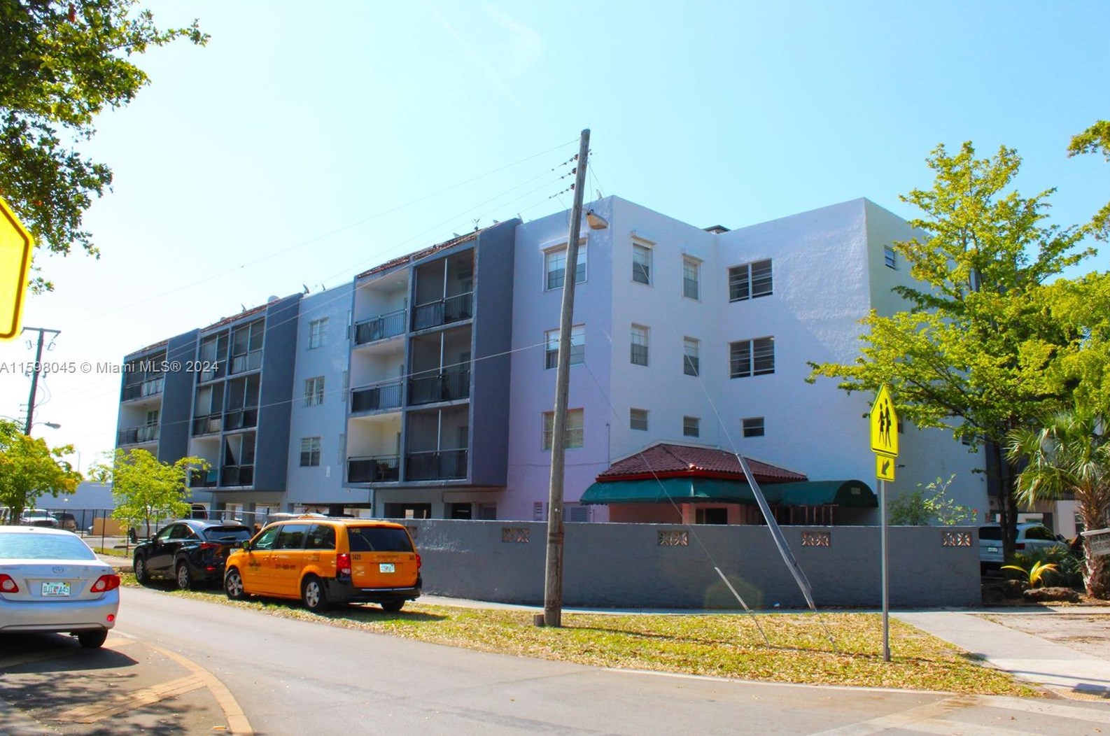 13685 Ne 10th Ave #408, Miami, FL 33161