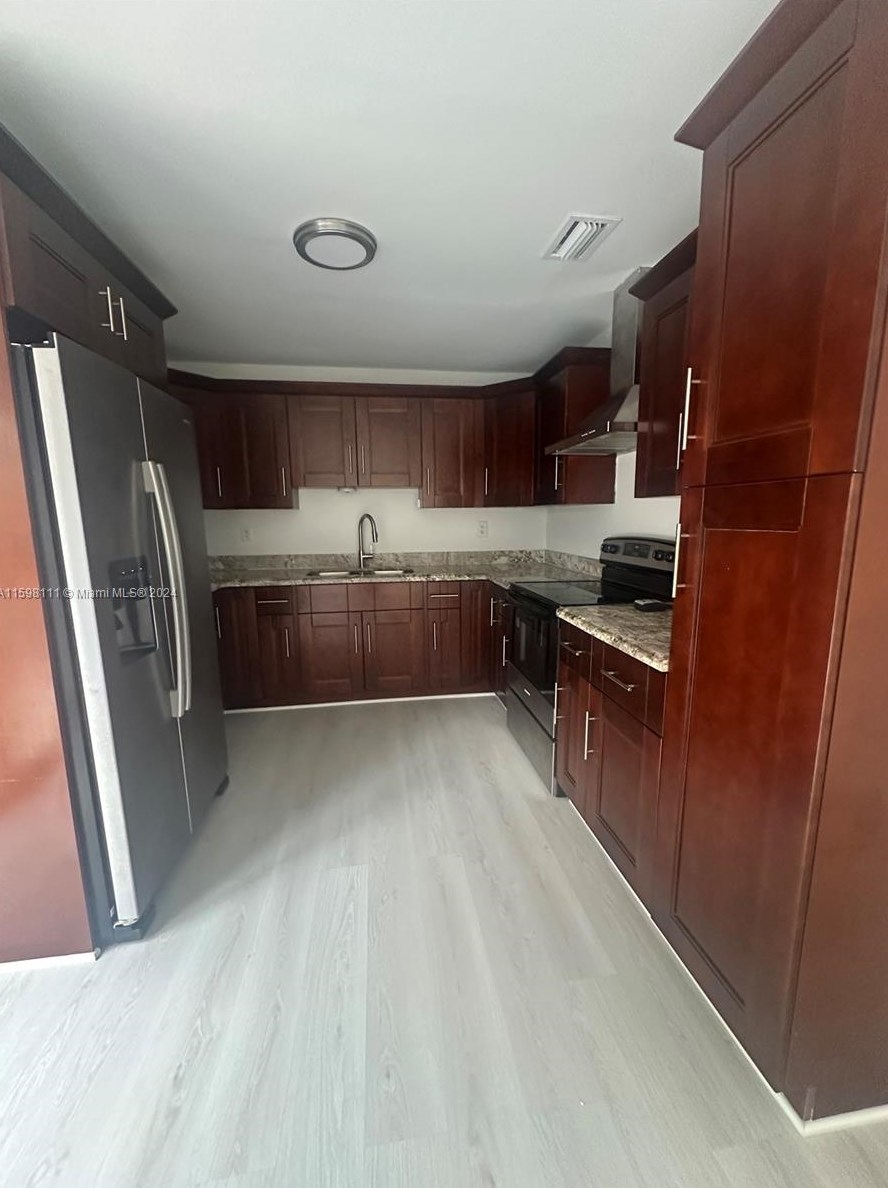 15543 137 Pl, Miami FL 33177-6417 exterior