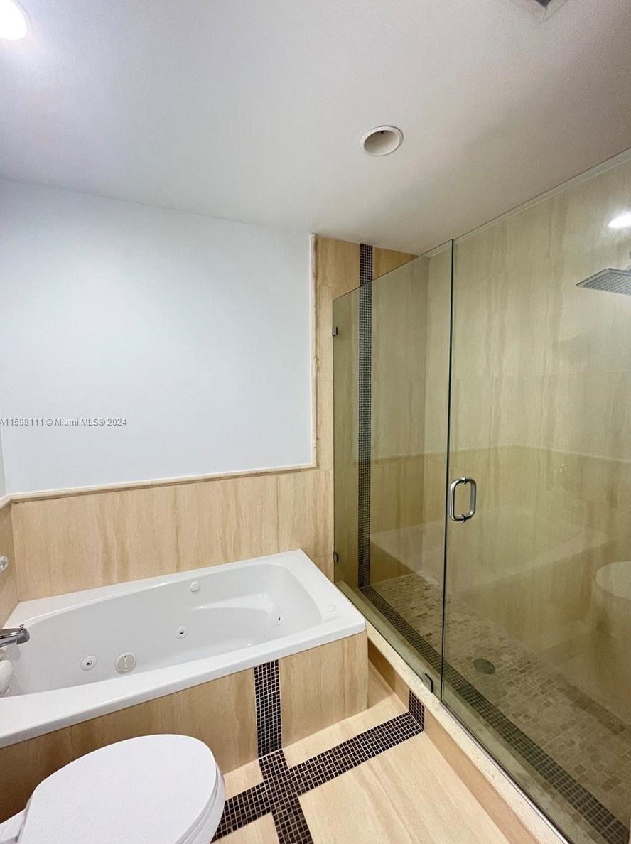 15543 137 Pl, Miami FL 33177-6417 exterior