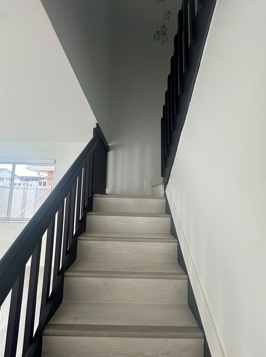 15543 137 Pl, Miami FL 33177-6417 exterior