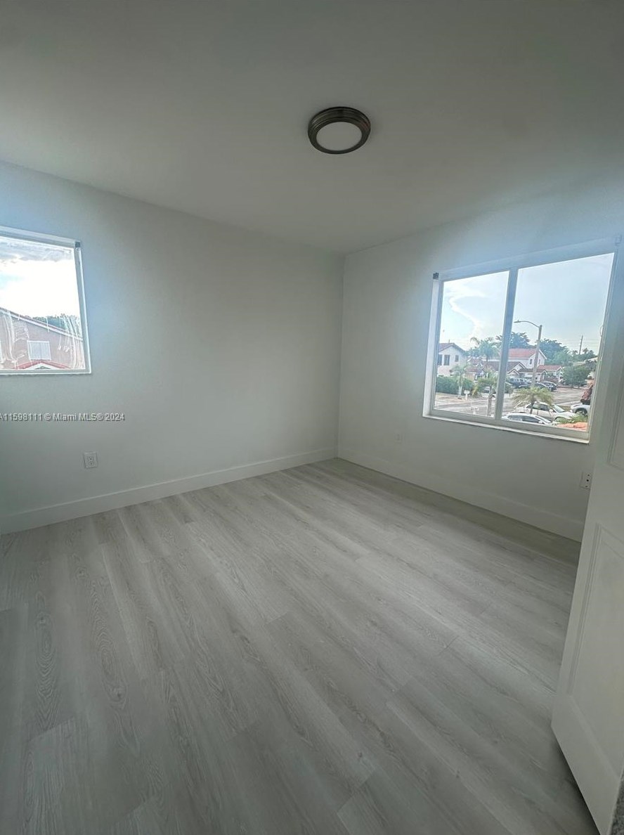 15543 137 Pl, Miami FL 33177-6417 exterior