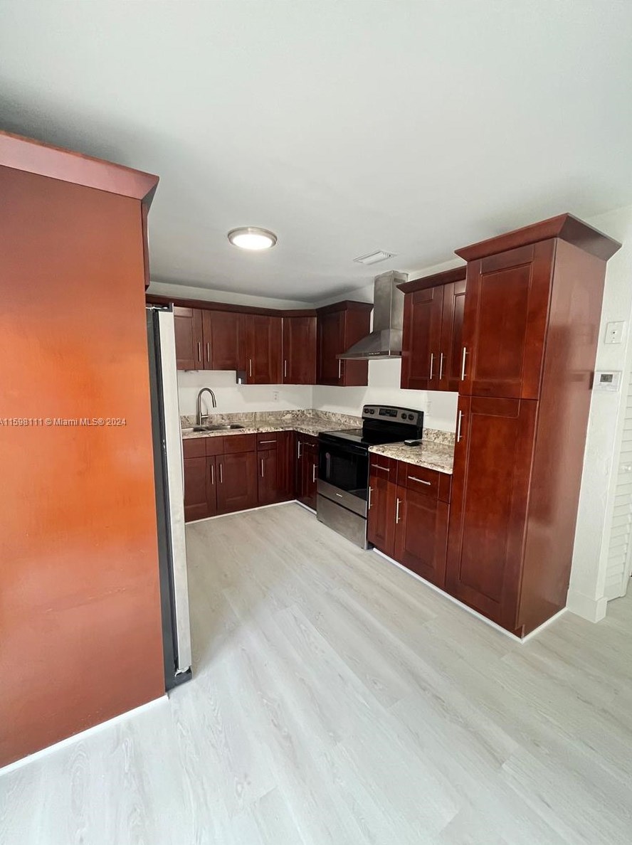 15543 137 Pl, Miami FL 33177-6417 exterior