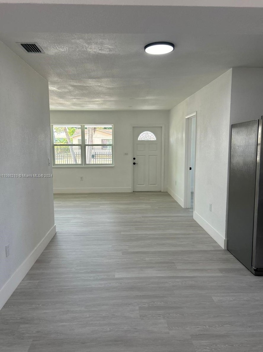 3200 211th St, Miami FL  33056-1004 exterior