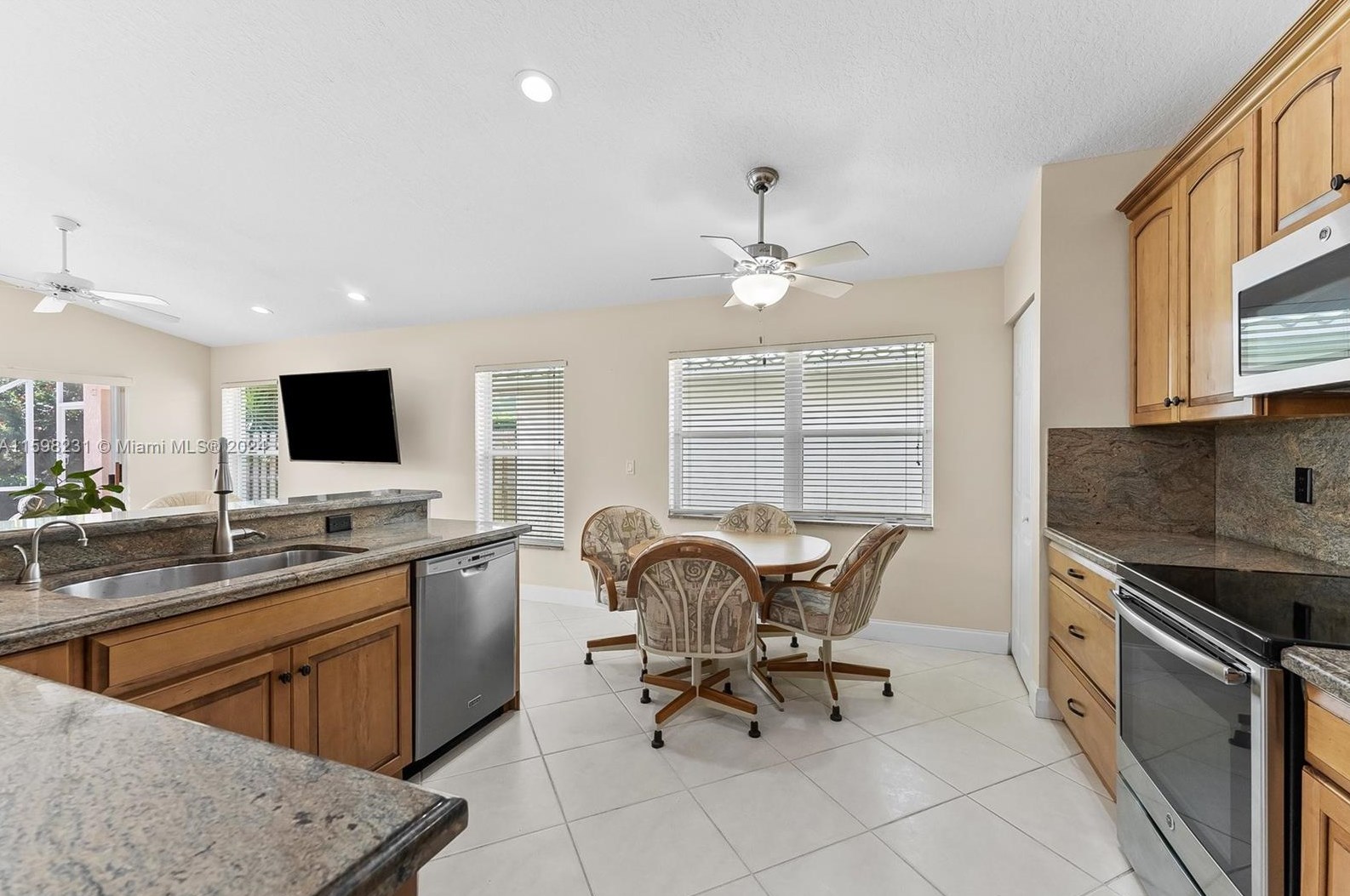 22705 Royal Crown Ter, Boca Raton FL 33433-6260 exterior