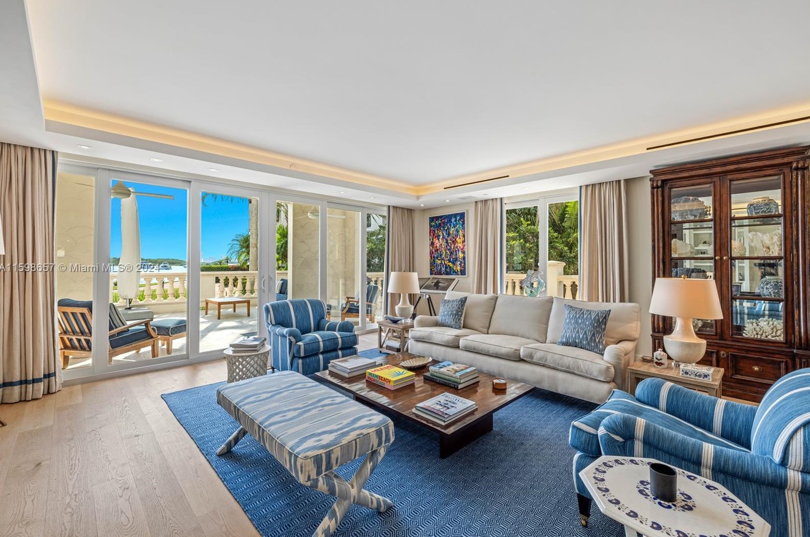 2216 Fisher Island Dr, Miami, FL