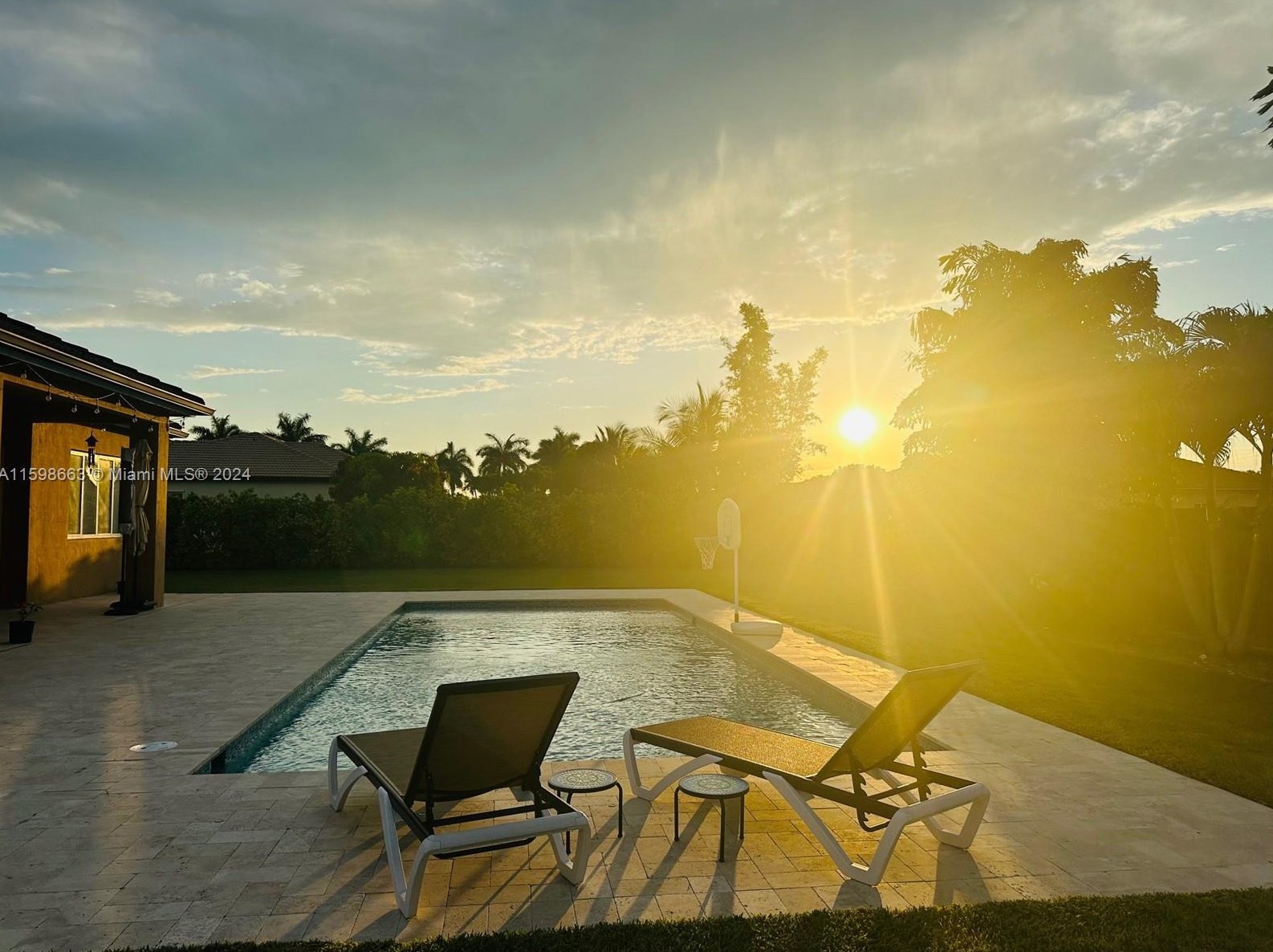 20463 325th St, Homestead, FL 33030-2628