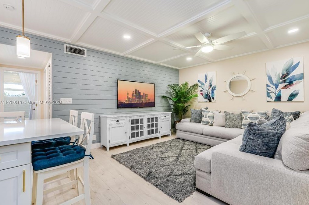 1943 Monroe St #104a, Hollywood, FL 33020