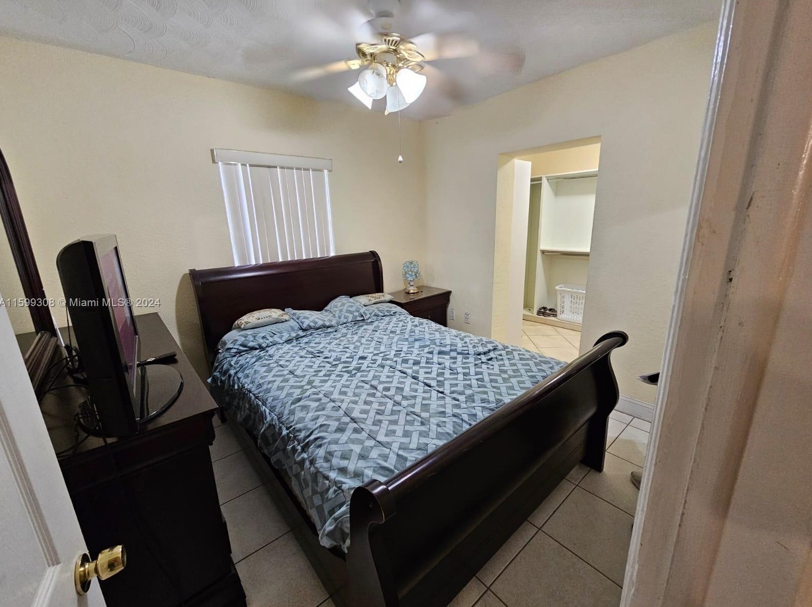 6544 6 Ave, Miami FL 33161-4026 exterior