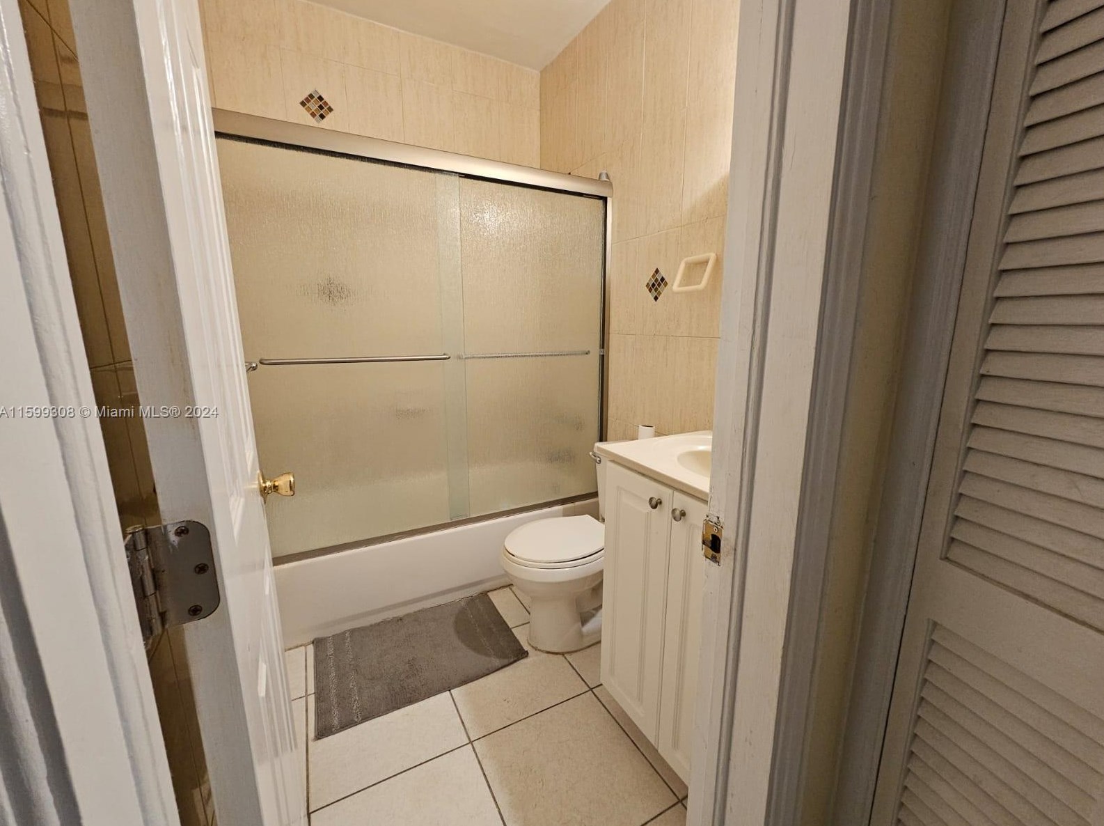 6544 6 Ave, Miami FL 33161-4026 exterior