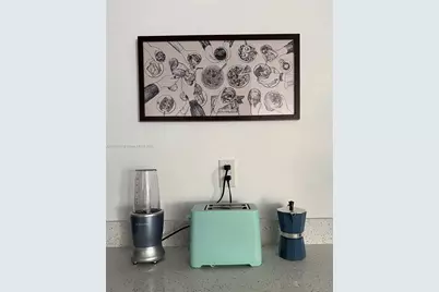 190 NW 69th St #7, Miami, FL 33150 - Photo 12