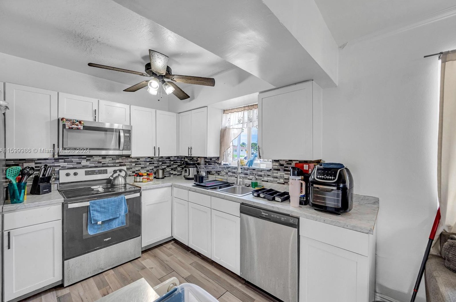 7330 Miramar Pkwy, Hollywood FL 33023-5851 exterior